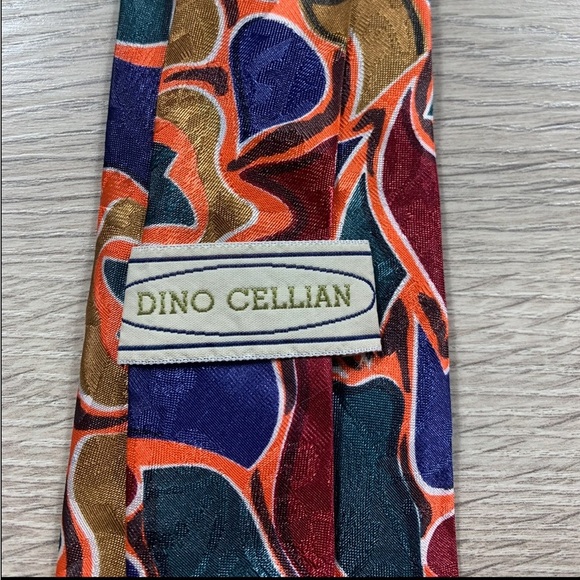 Dino Cellian Vintage Pattern Tie - Picture 3 of 5